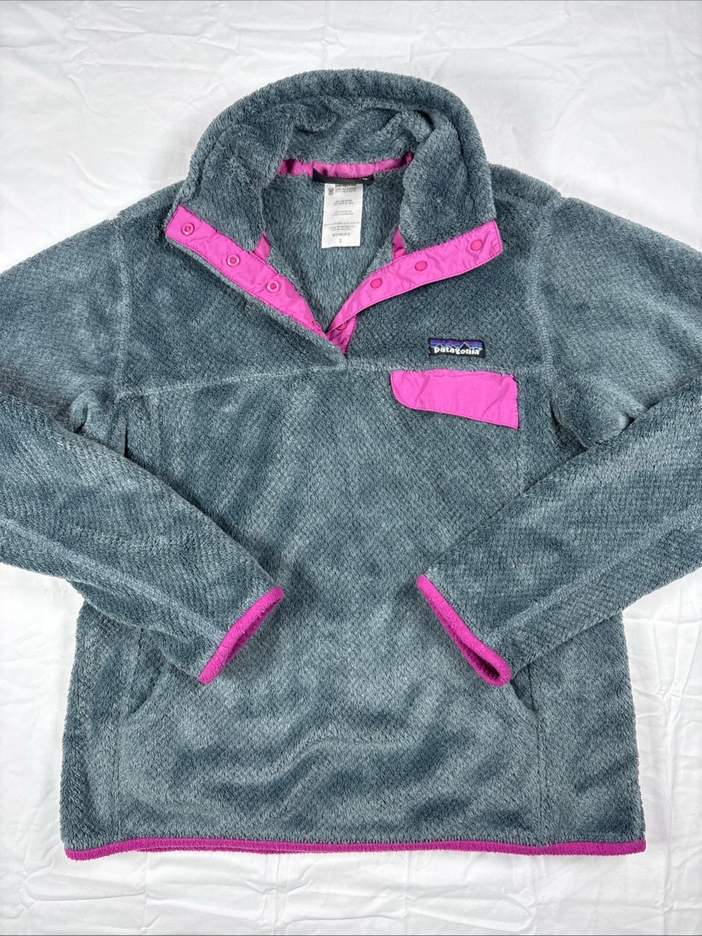 Patagonia Gray Fleece Pullover with Pink Trim